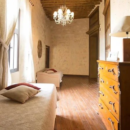Chateau De Pleneselve Holiday home Bon-Encontre